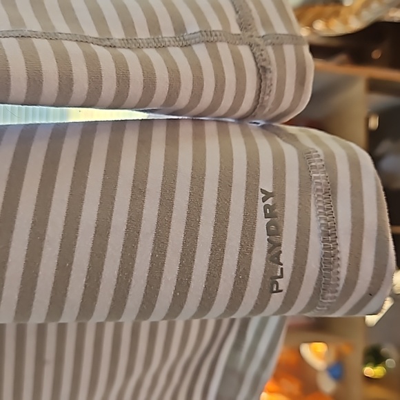 👚REEBOX STRIPED ATHLETIC JACKET👚 - Picture 3 of 11